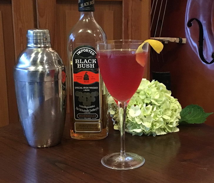 Special Event Cocktail the Irish Rose